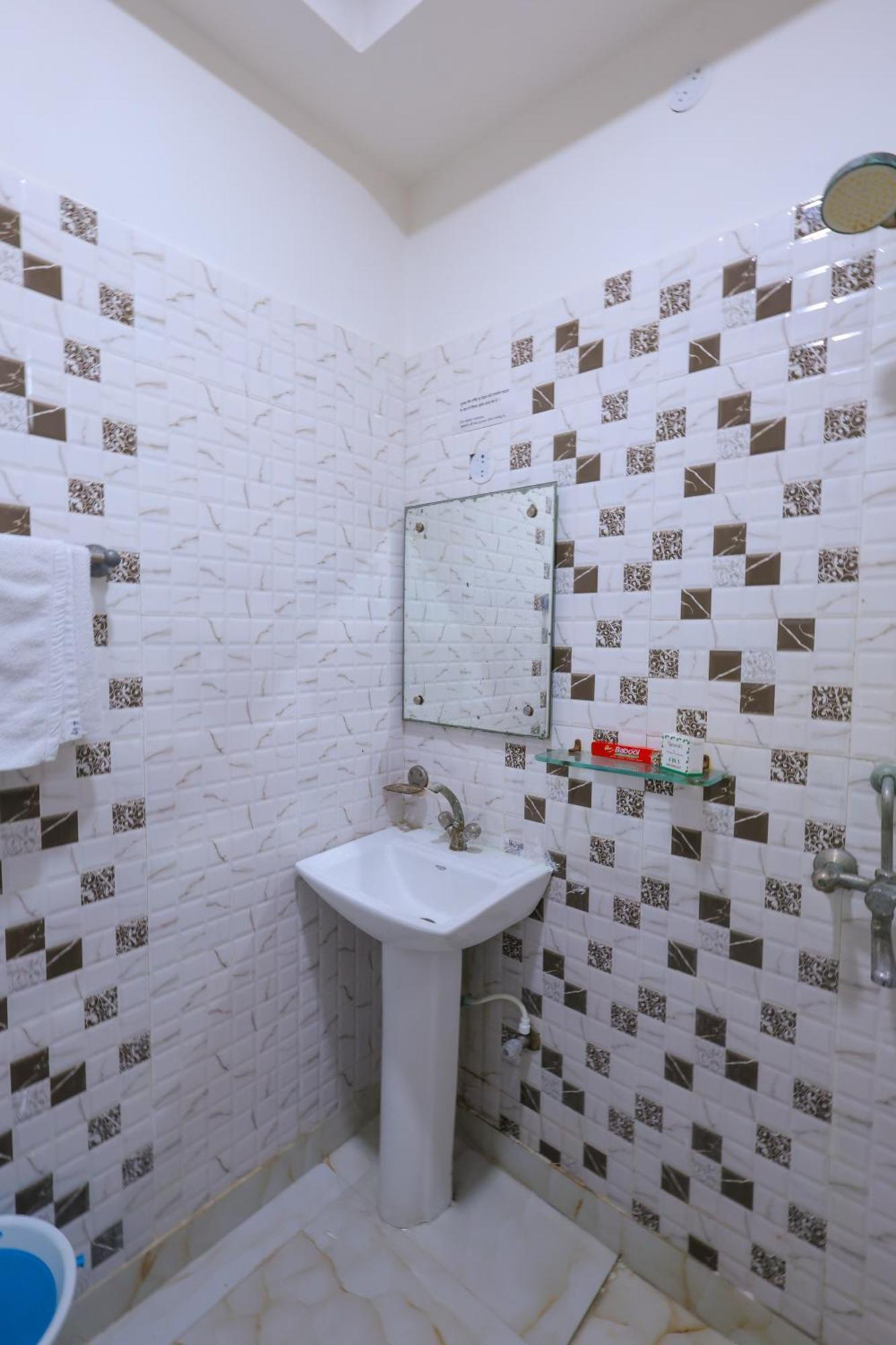 Taj Classic Agra Agra  Zewnętrze zdjęcie