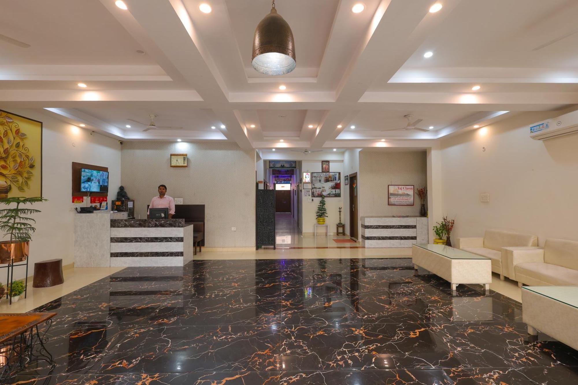 Taj Classic Agra Agra  Zewnętrze zdjęcie